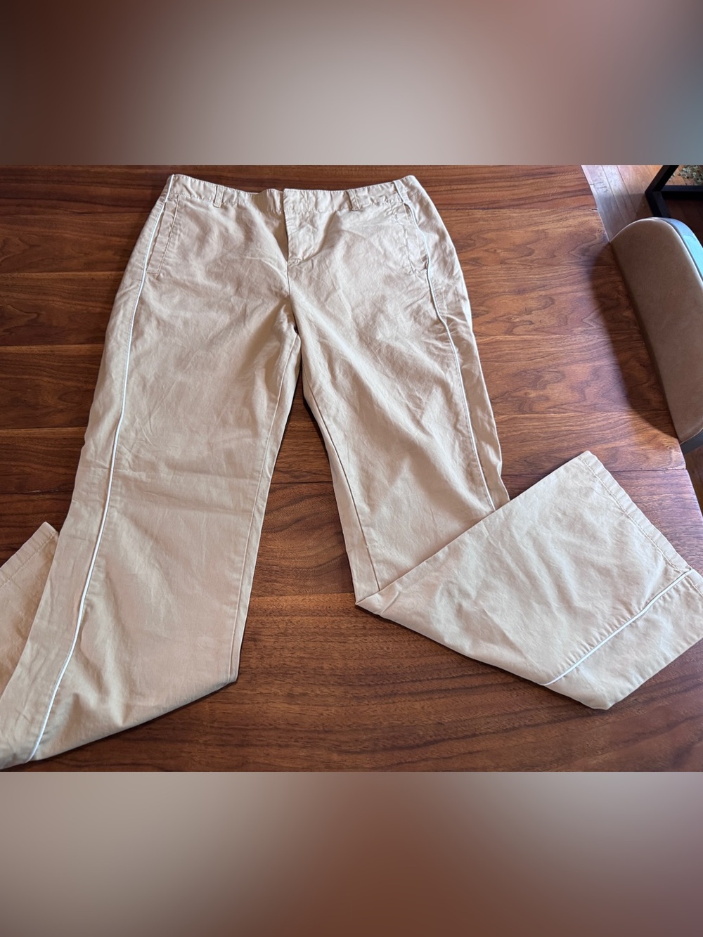 BDG Urban Outfitters Khaki White Piping Pants Side Stripe Straight Leg EUC Sz 8